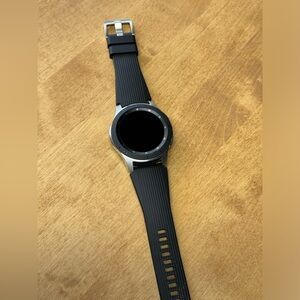 Samsung Galaxy Watch 46mm Silver